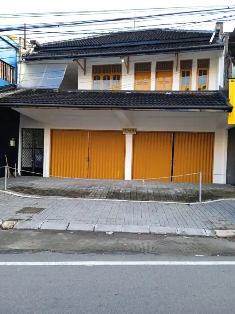 Dijual Ruko 2 Lantai Strategis Jalan Ring Road Jogja. Nego sampai Deal
