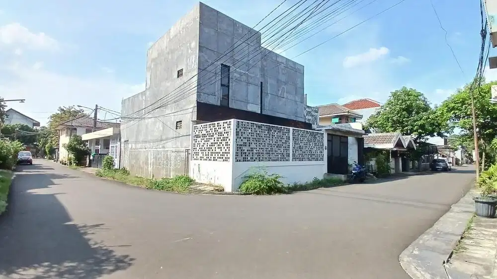 Dijual Rumah Industrial Rastic