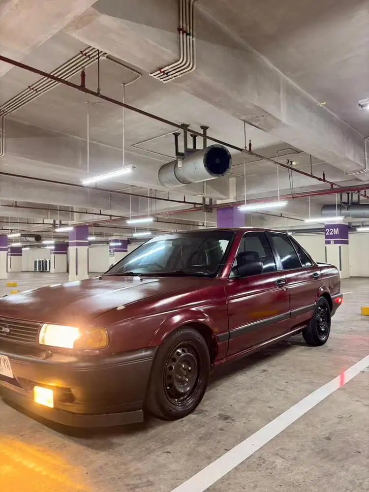 Nissan Sentra 1996 Bensin