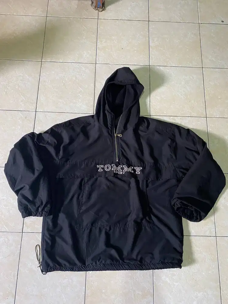 Tommy kantong Doraemon