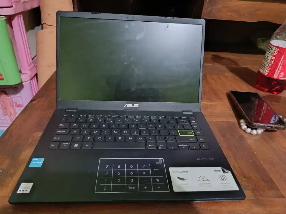 ASUS VIVOBOOK E410KA