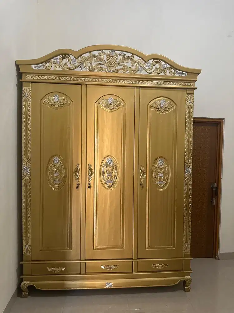 lemari rahwana 3 pintu mewah