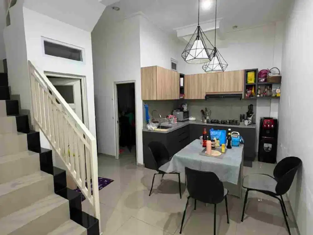 hot sale gading imperial siap huni 2 lantai bagus 5 x 16 mau ? 2,1M nego