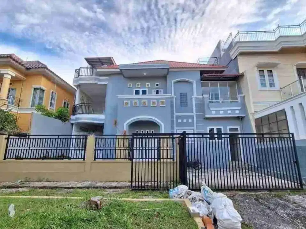 Rumah Mewah Anggrek Mas Dekat Sekolah Djuwita Batam Centre