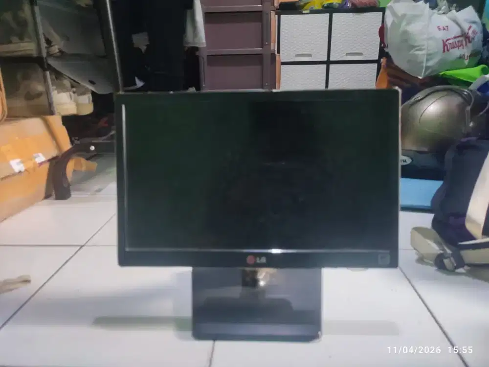 Monitor LED LG 16 inci 16M35AA Widescreen