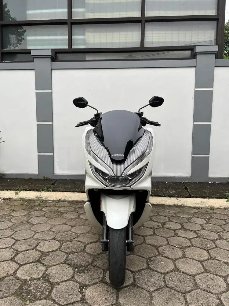 Di jual honda pcx 2020