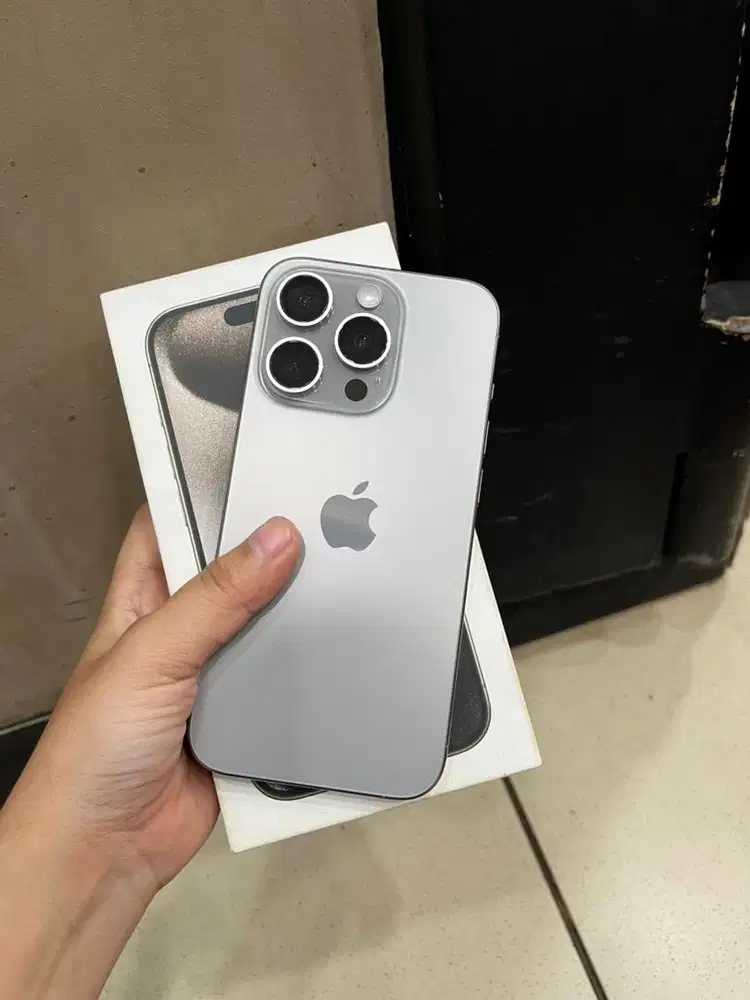 iPhone 15 pro 128 ibox