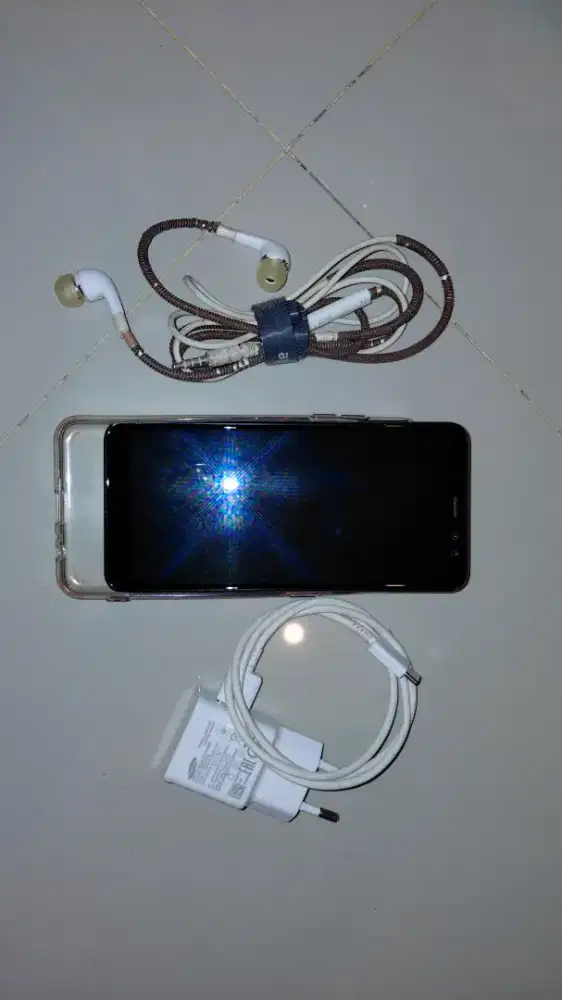 Samsung A8 2018 4/32