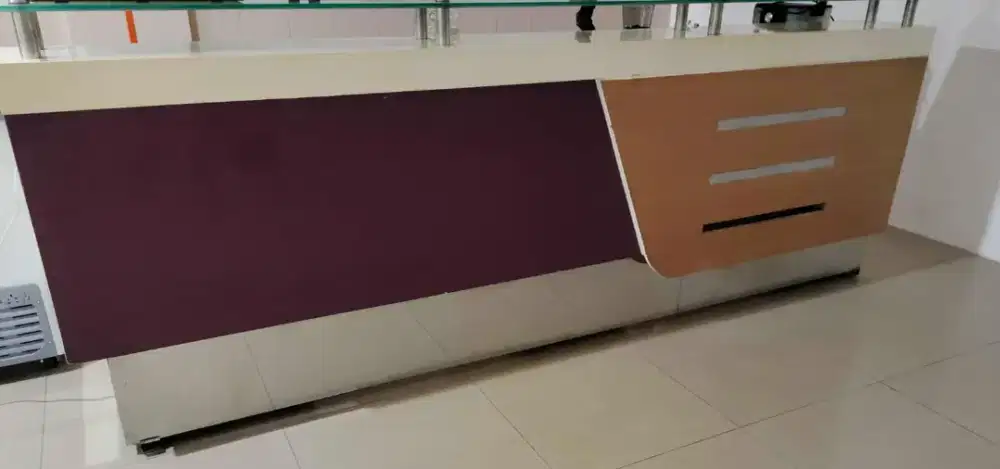 Meja kasir / meja buat cafe