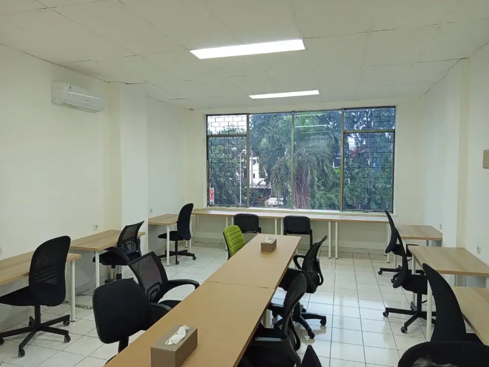Sewa Ruang Kantor Tahunan di Kelapa Gading Full Furnish 15-20 orang