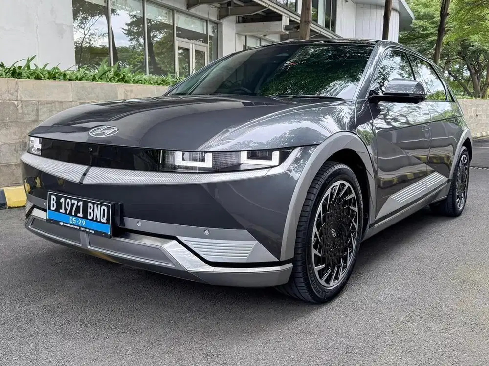 KM 15 RB Hyundai Ioniq 5 2024 Signature Long Range Ioniq 5 2022