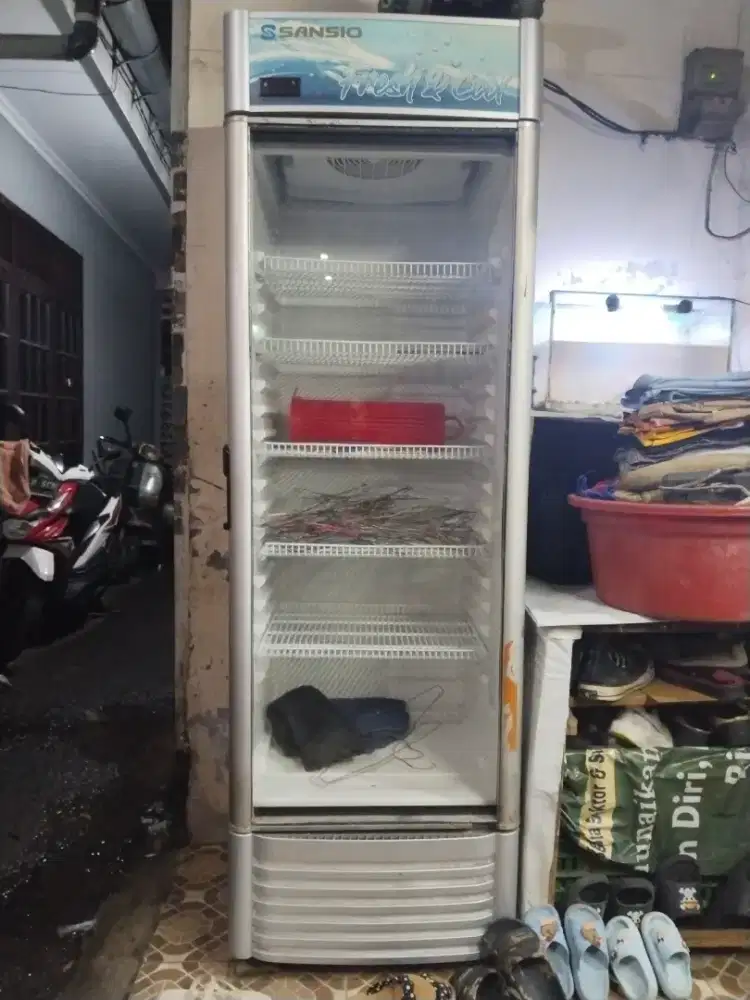 Showcase Sansio 1 pintu