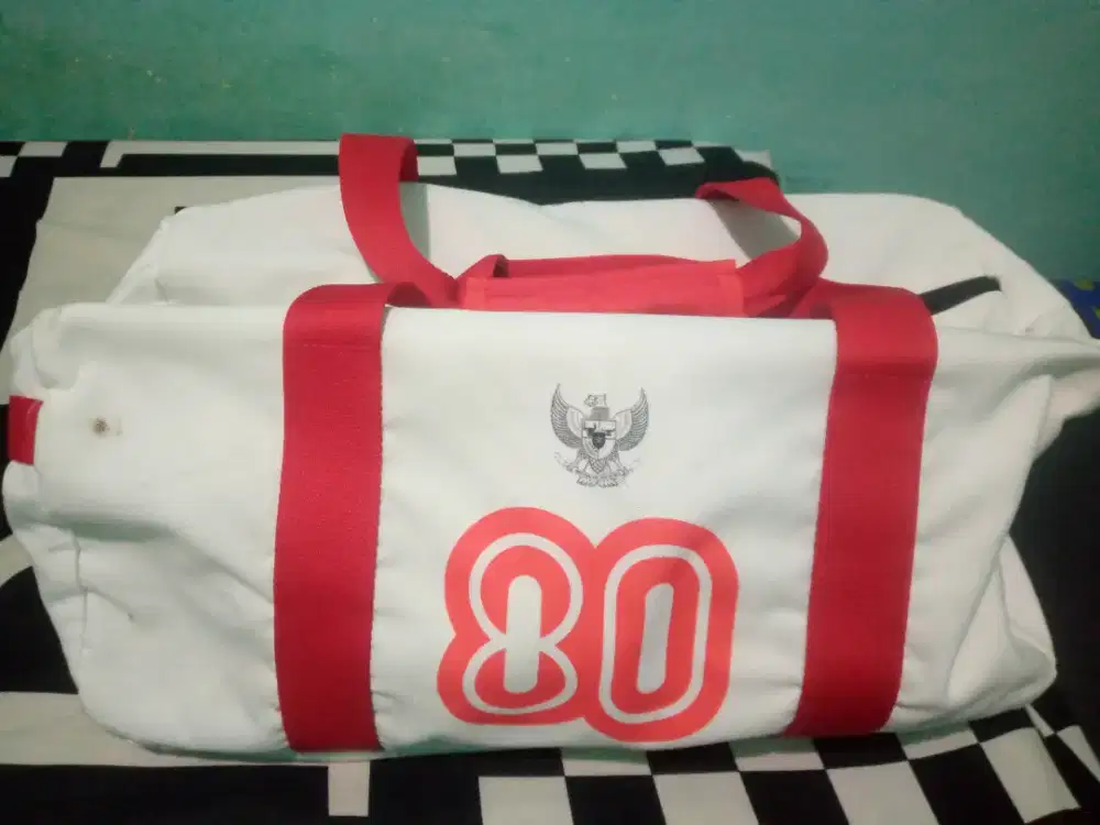 Tas jinjing keren merah putih
