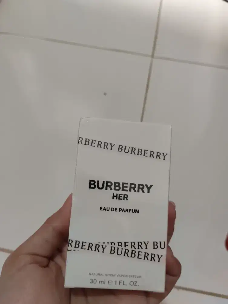 Saleee Aksesoris & Skin Care Wanita