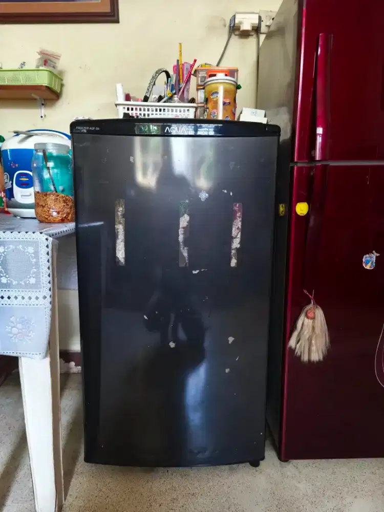 Freezer Bekas Aqua AQF-S4