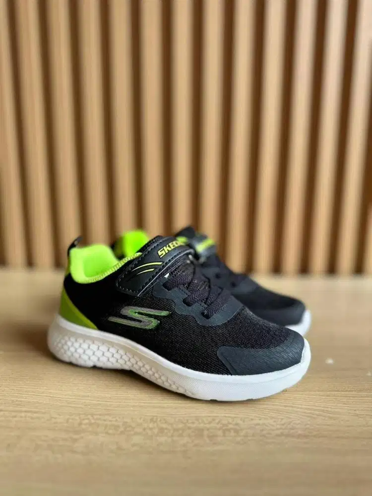 skechers kids (black green)