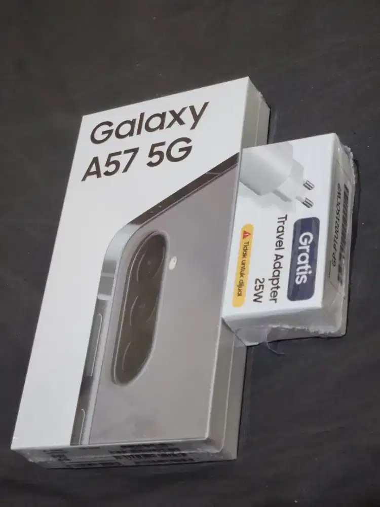 Samsung Galaxy A57 Ram 12 GB Plus Adaptor kondisi Baru