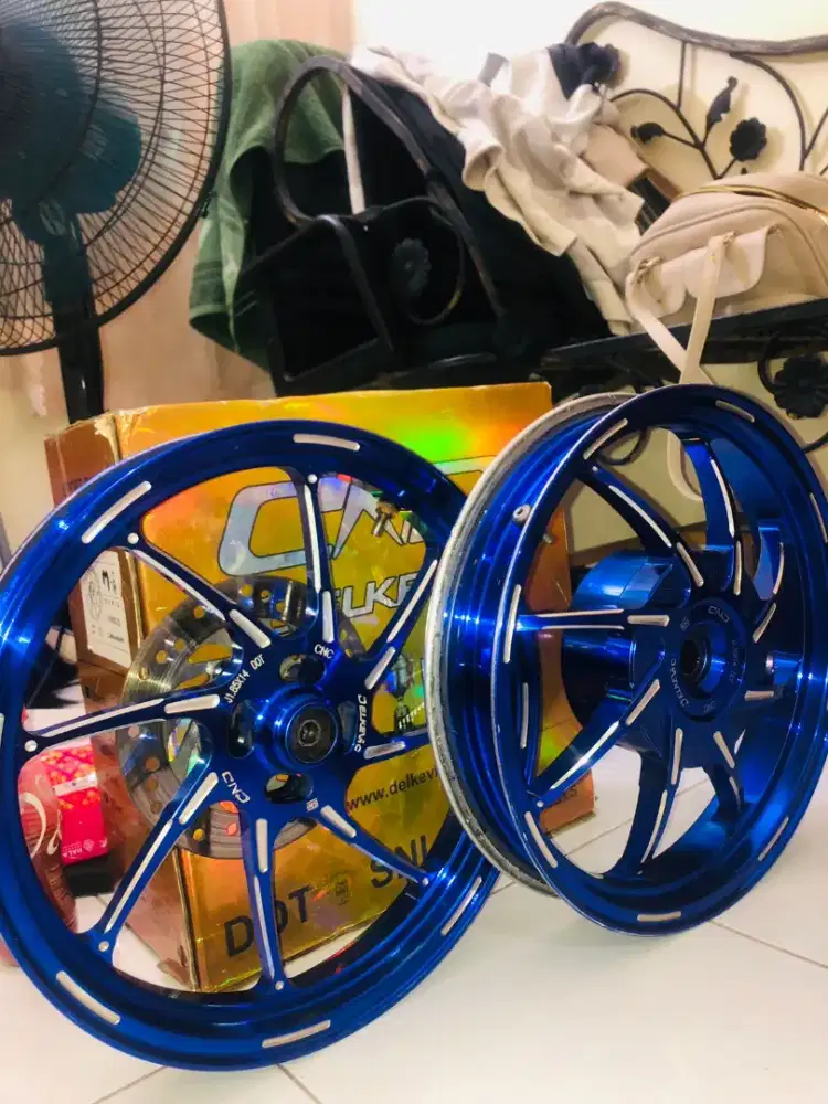 Velg Delkevic M8 Ring 14