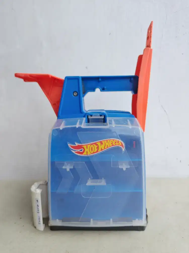 Hot Wheels Track Builder Display Launcher Case Biru Mainan Diecast