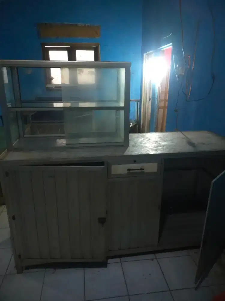 Dijual cepat etalse buat usaha