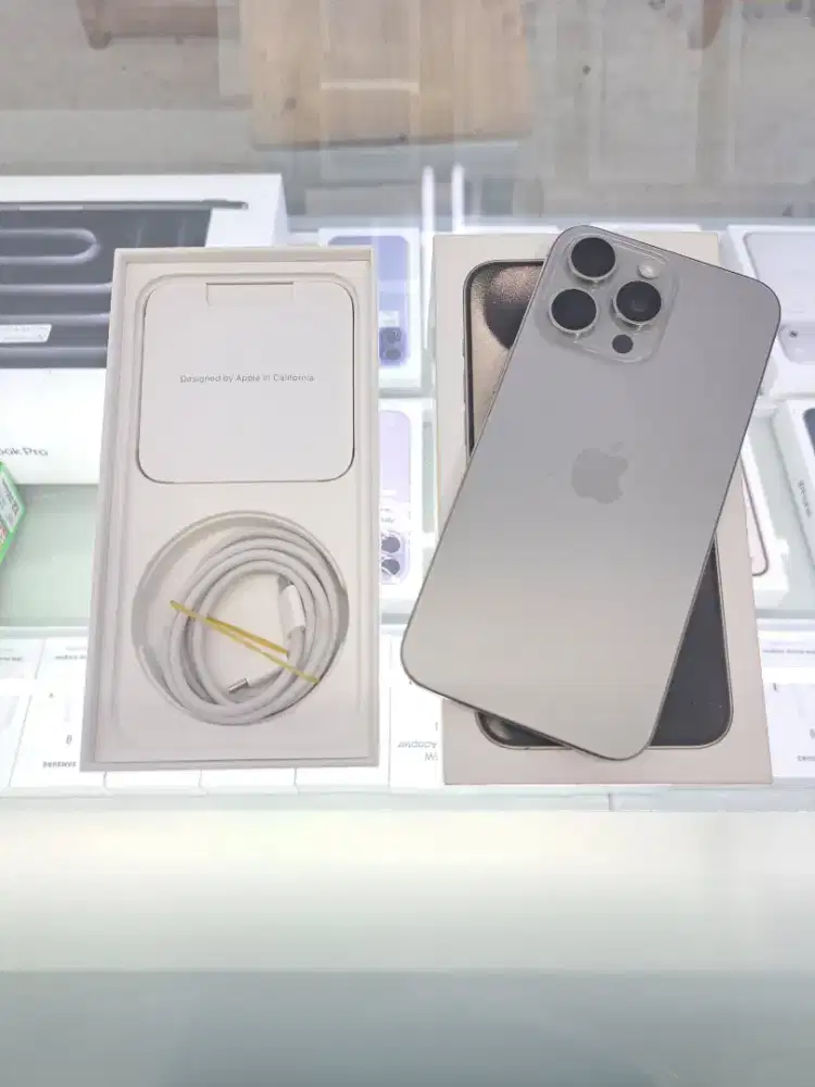 Second IPhone 15 Pro Max 256GB Natural Ex IBOX Mulus Like New Nego