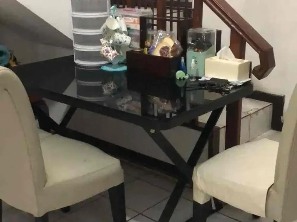 Dijual cepat rmh di Sunter, 2 lantai, harga 2,1 M nego