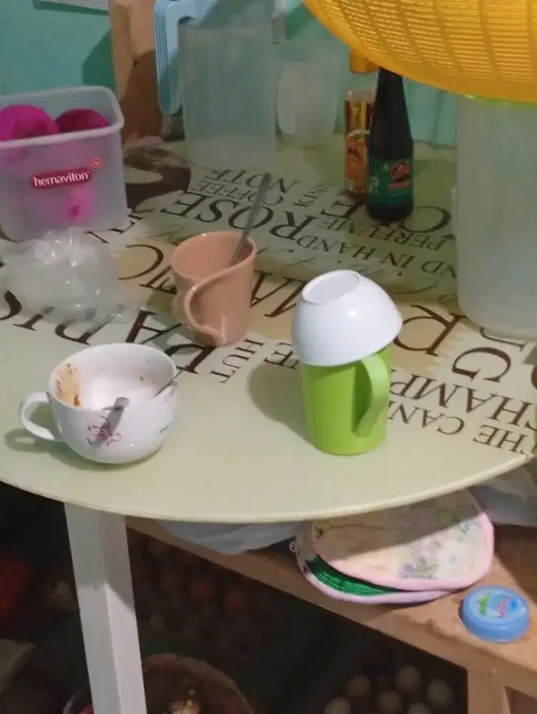 Jual MEJA MAKAN MODEL OVAL BULAT PLUS MEJA KAYU DIBAWAH FOTO X MURMERX