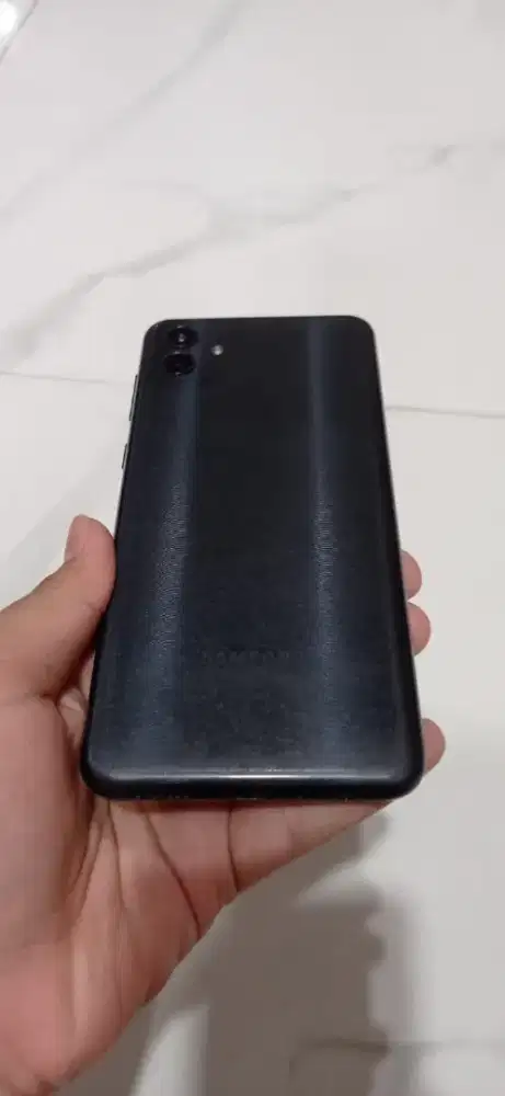 Samsung galaxy a04 550k