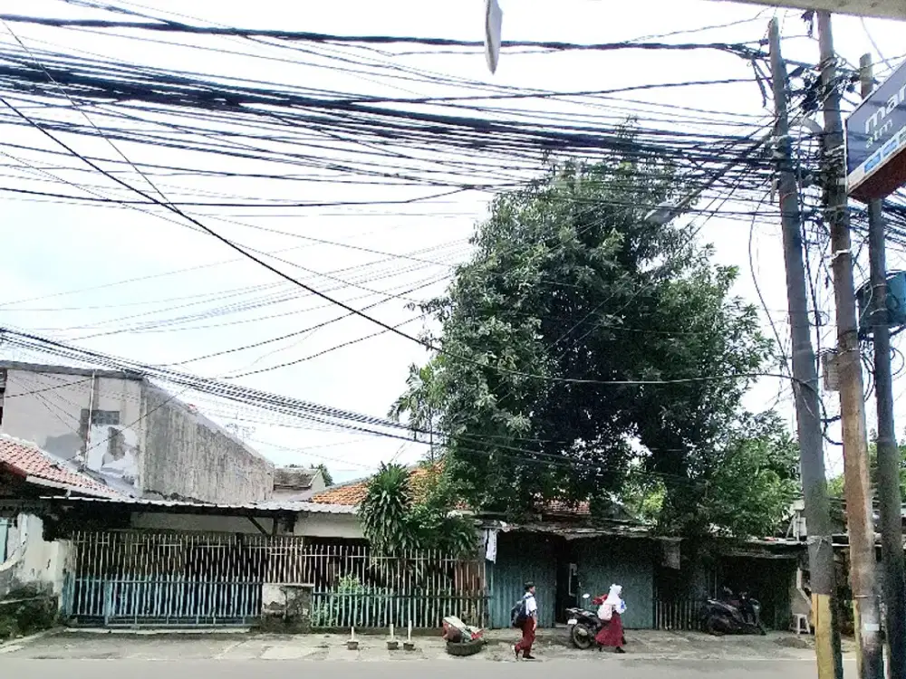 Dijual CEPAT Rumah Hitung Tanah Cocok Untuk Usaha Di Jaksel