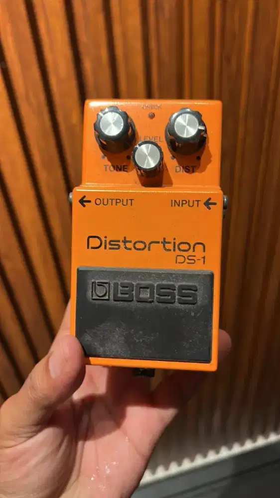 Boss DS-1 Distortion Pedal