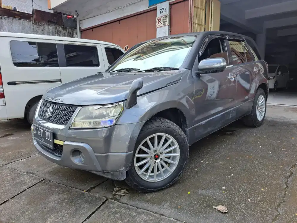 GAGAH Granvitara Grand Vitara Gran 2.0 JLX Manual 2012/ 2010 jx mt at