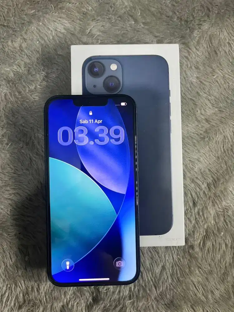 Iphone 13 ibox garansi masih aktif sampai juni BH 88%