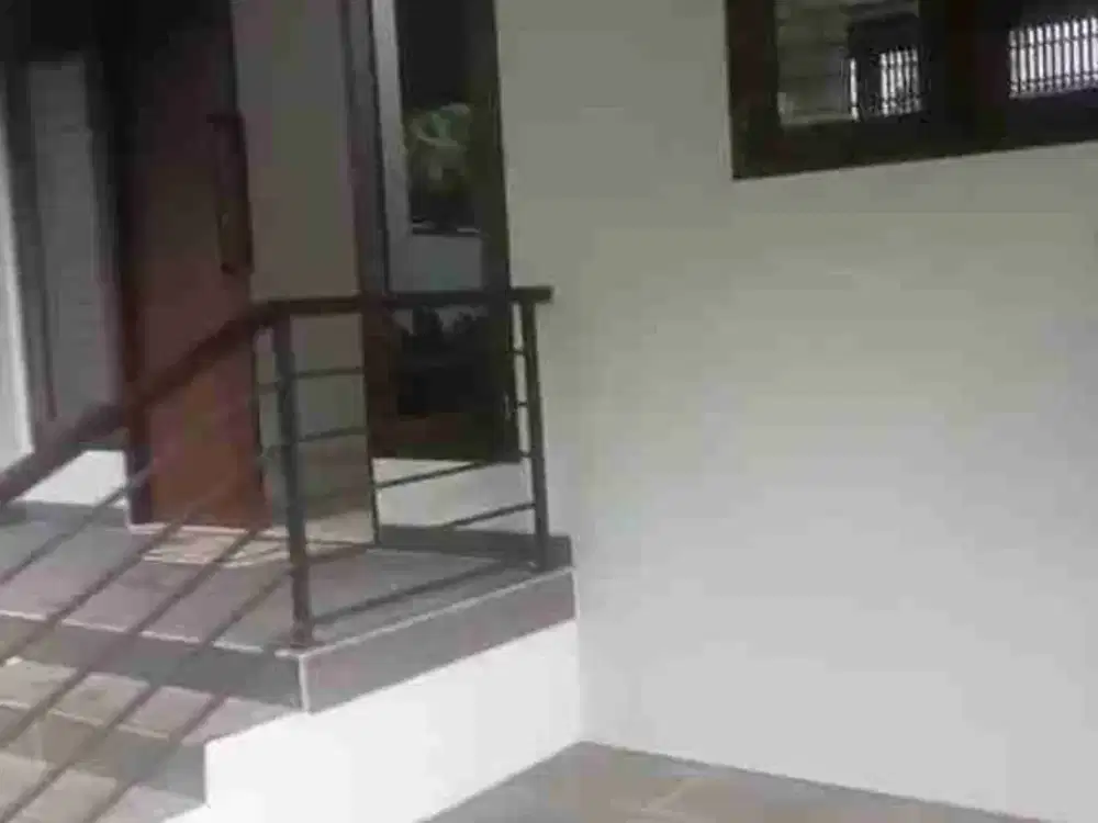 Rumah 2 Lantai di Kemang Golf Kemang Pratama Bekasi