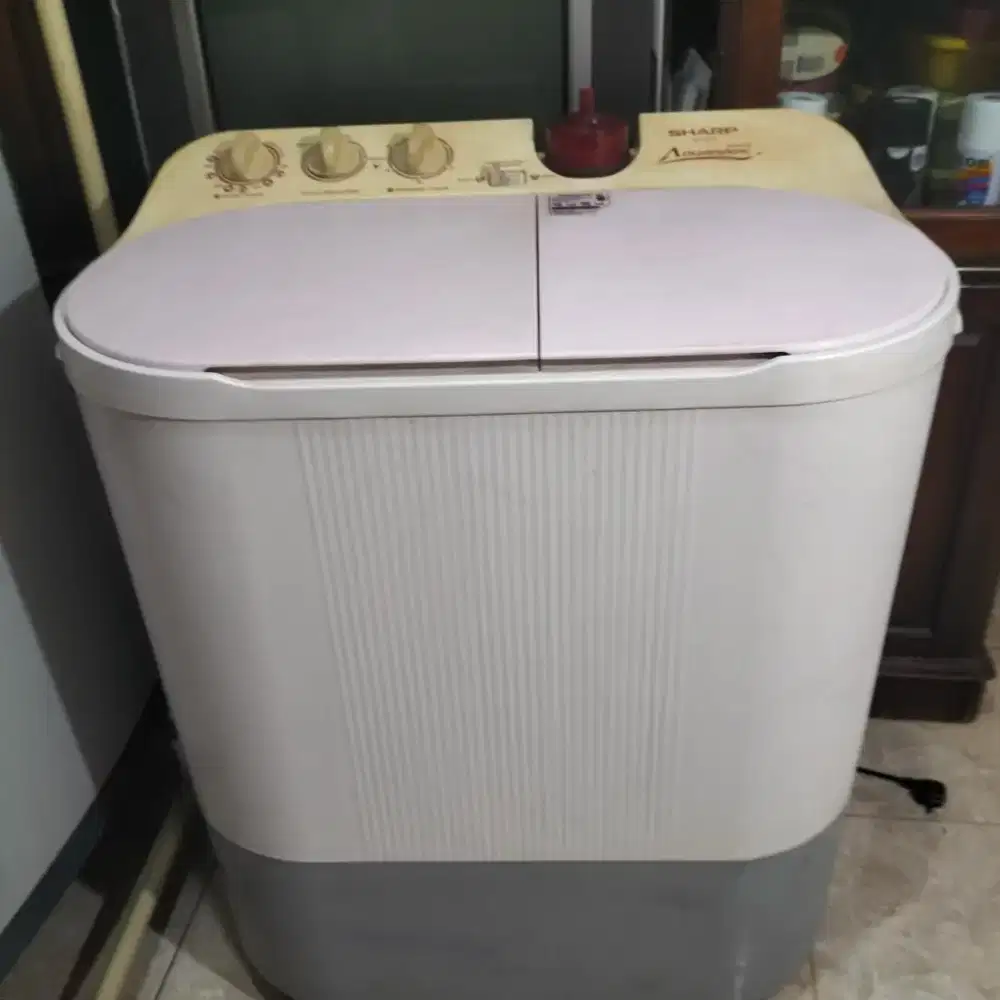 Mesin cuci 2 tabung 8kg merk Sharp normal Bekasi Utara