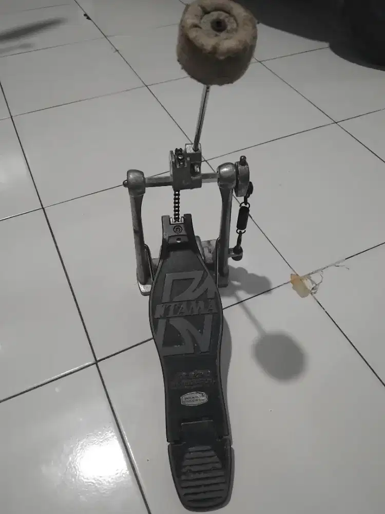 Singgel pedal tama