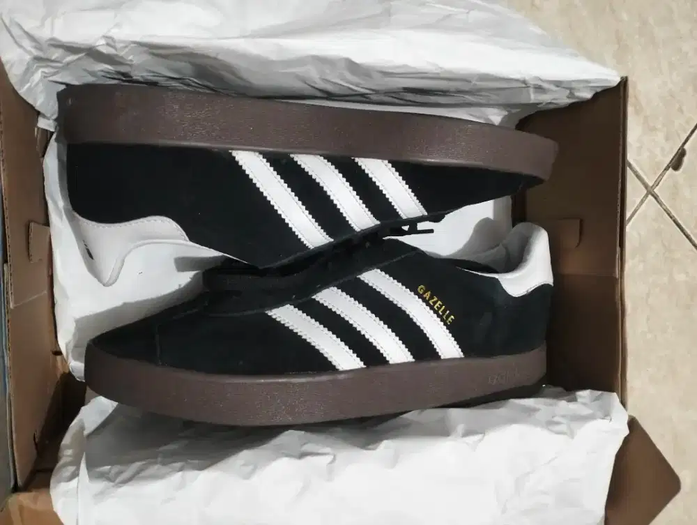 ADIDAS GAZELLE BRAND NEW
