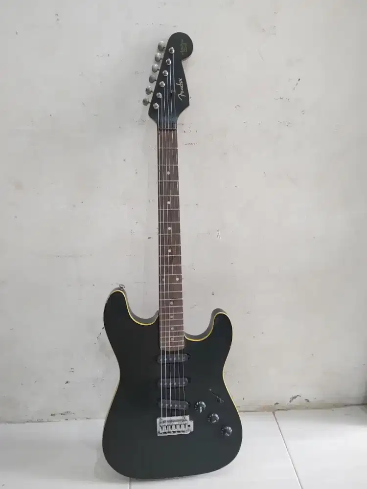 Gitar fender aerogodyne seris