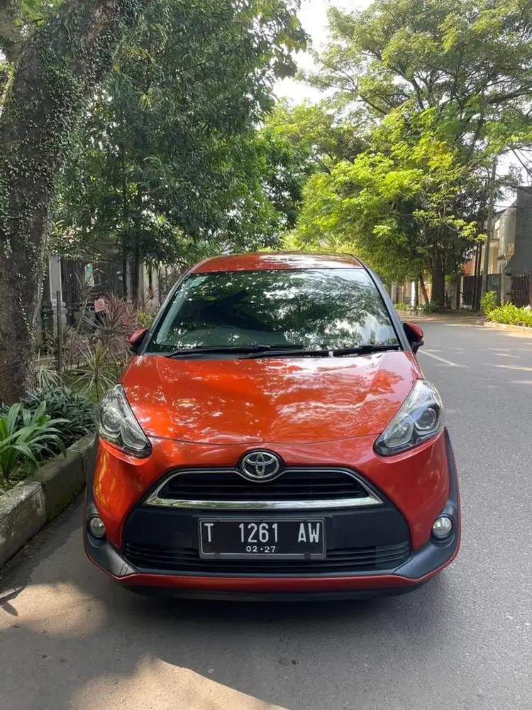 Toyota Sienta V 2017 Automatic