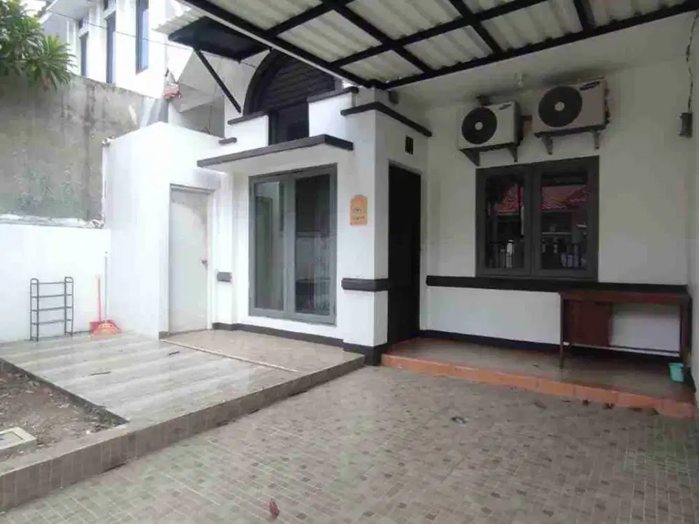 Disewakan Rumah Bagus Siap Huni Di Cluster Taman Sari Harapan Indah