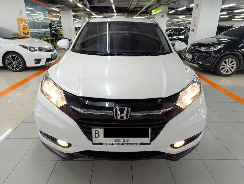 DP 9 Juta Honda HRV E 1.5 AT Tahun 2018/2019