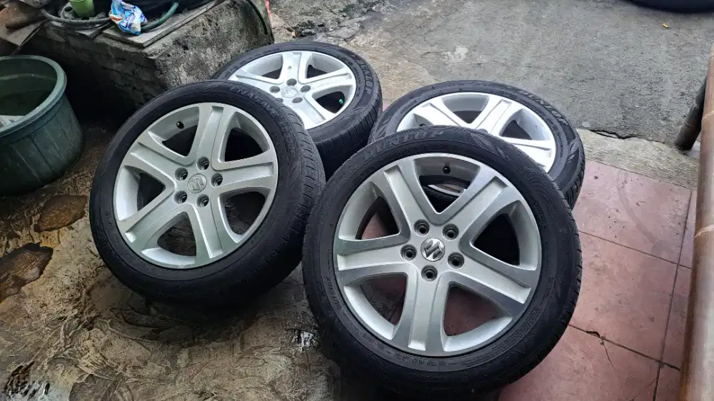 Velg dan ban r17 vitara cocok buat apv gran max apv mega cary