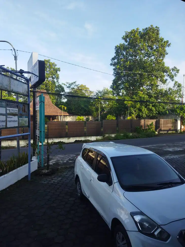 Jasa transportasi mobil