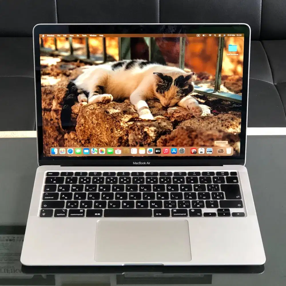 MacBook Air M1 2020 – RAM 16GB / SSD 256GB Siap Pakai