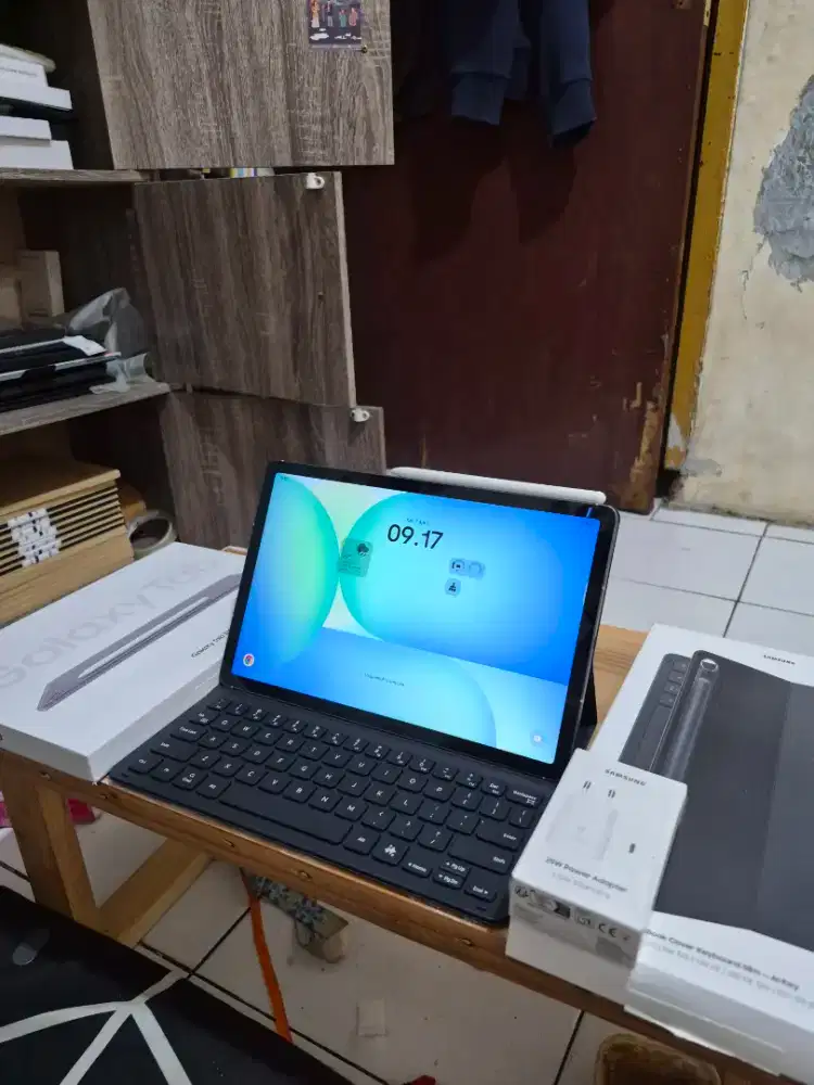 Tab s10 fe 8/128 wifi only galaxy tab Samsung fullset keyboard