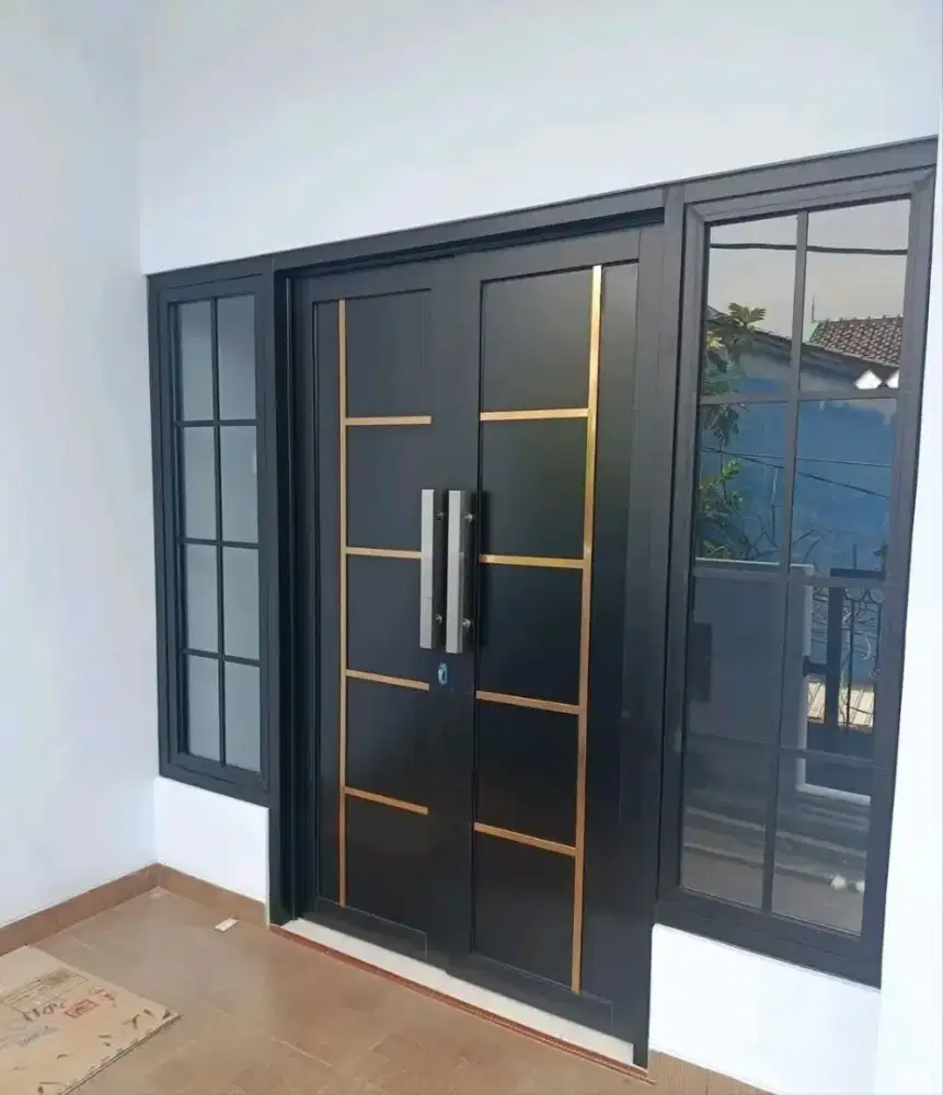 Pintu & jendela aluminium dobel daun T210cm L280cm hrg plus psg 8,9 jt