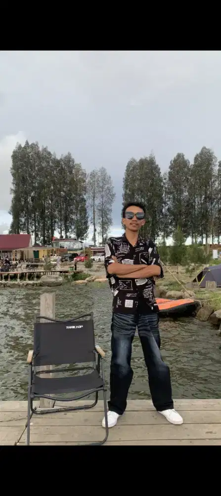 pengalaman banyak apa ajaa masuk kerja,,asal jangan aja maling