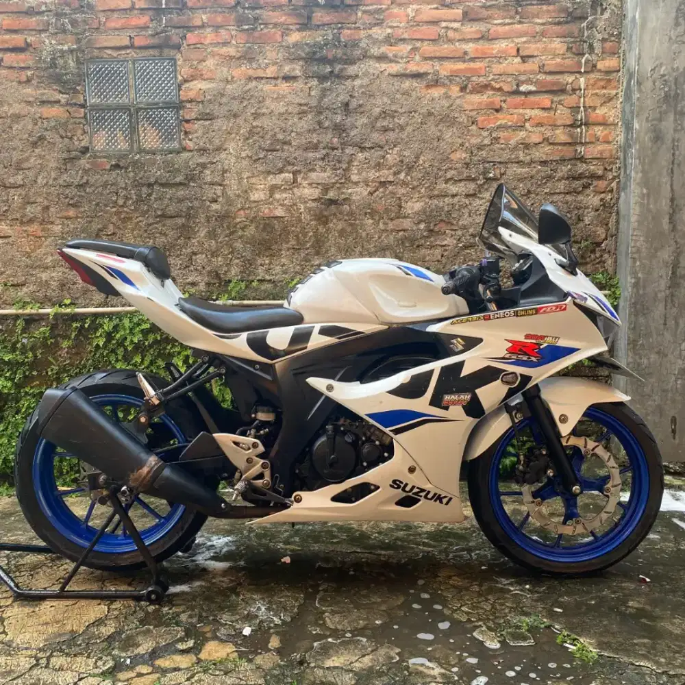 Suzuki gsx r 150 plat d
