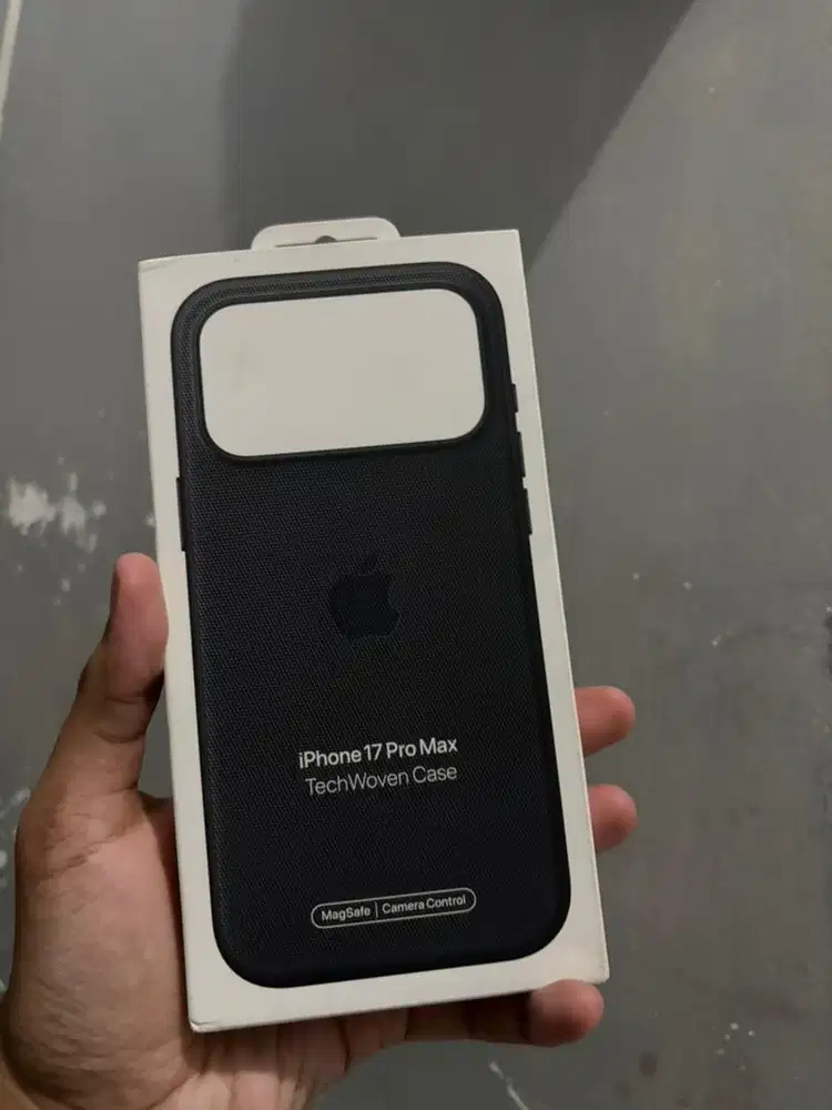 iPhone 17 Pro Max TechWoven Case - Black