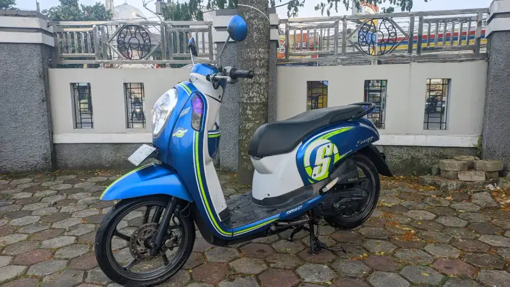 Honda Scoopy 2017