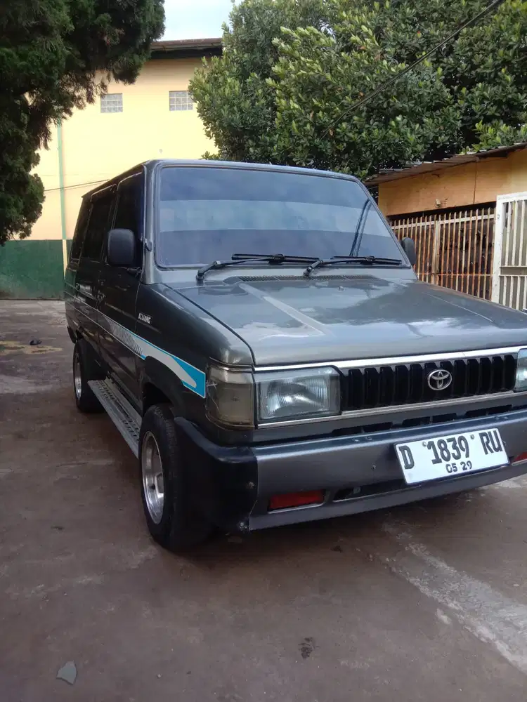 Toyota Kijang 1989 Bensin